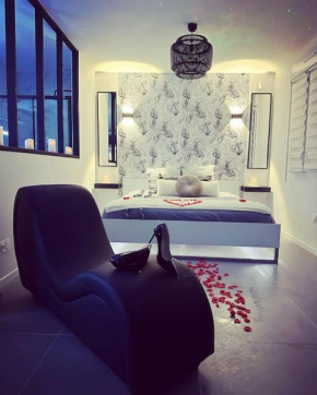 Le Diamant Secret Love room gîte de charme romantique exceptionnel